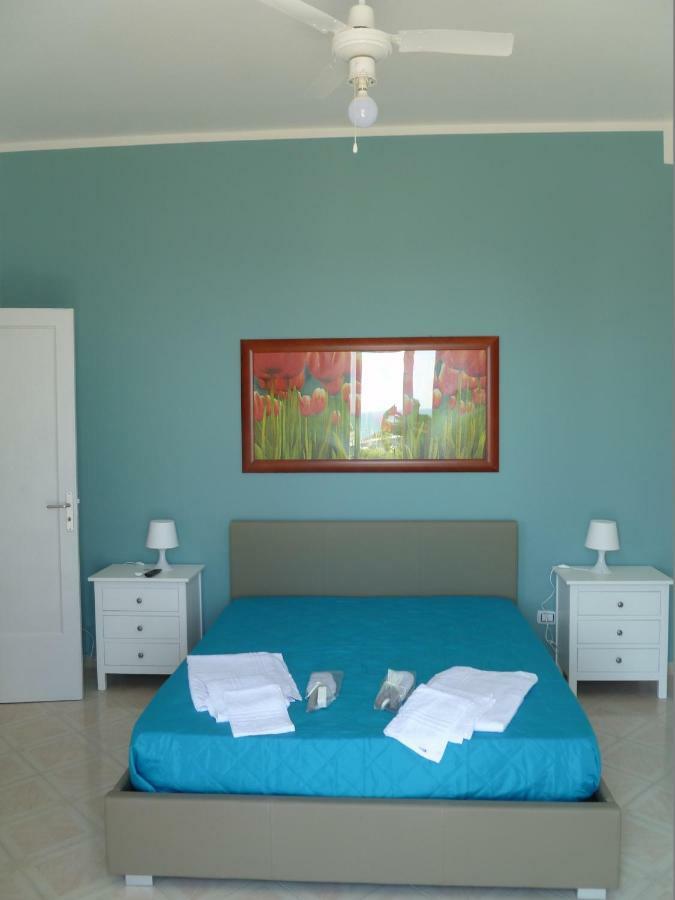 טראביה Casa Michela, Sea-View Apartments מראה חיצוני תמונה